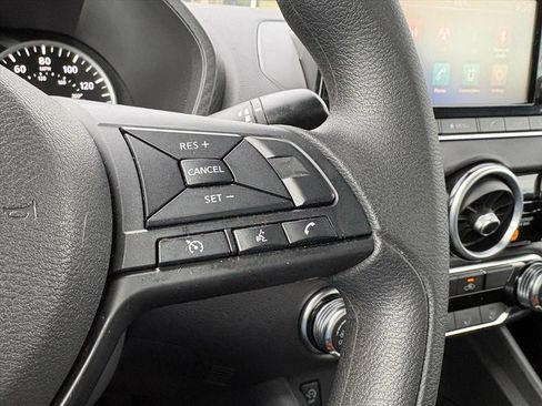 Used 2024 Nissan Sentra S image 15