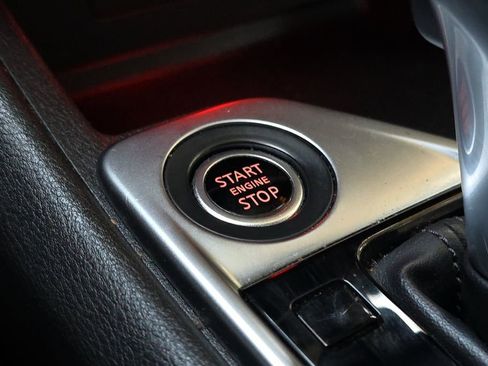 Used 2020 Nissan Sentra SV image 20