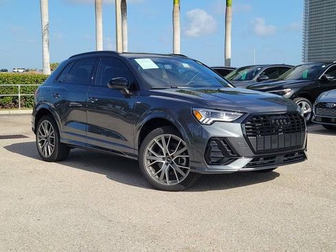 Certified 2025 Audi Q3 2.0T Premium Plus w/ Premium Plus Package image 32