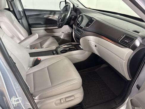 Used 2021 Honda Pilot Special Edition image 15
