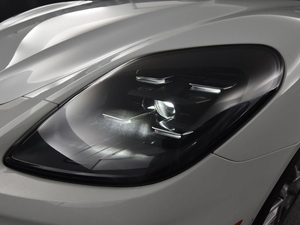 New 2025 Porsche Panamera 4 AWD/4WD image 11
