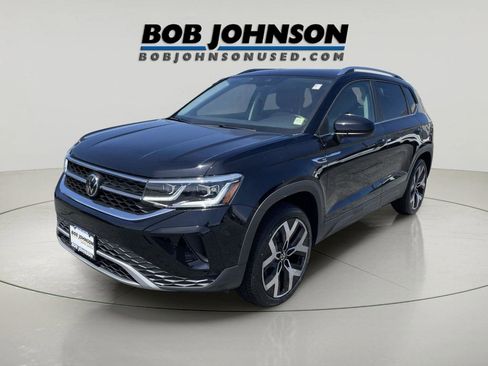 Used 2023 Volkswagen Taos SEL AWD/4WD image 7