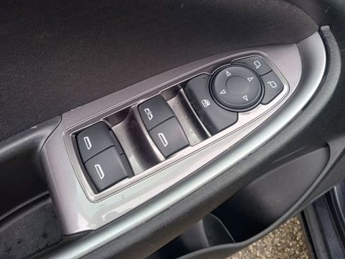 Used 2023 Chevrolet Malibu LT image 14