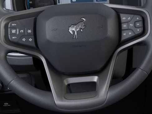 New 2025 Ford Bronco Badlands w/ Sasquatch Package AWD/4WD image 17