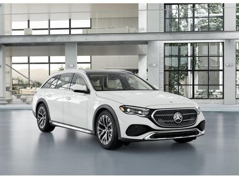 New 2025 Mercedes-Benz E 450 4MATIC All-Terrain Wagon image 10
