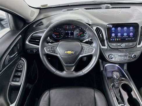 Used 2022 Chevrolet Malibu LT w/ Leather Package FWD image 23