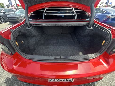 Used 2019 Dodge Charger R/T RWD image 14