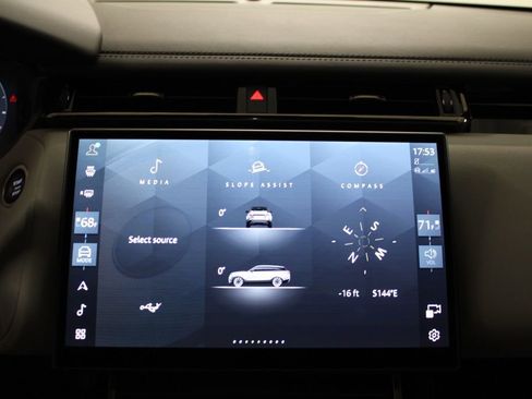 Used 2026 Land Rover Range Rover Velar Dynamic SE AWD/4WD image 27