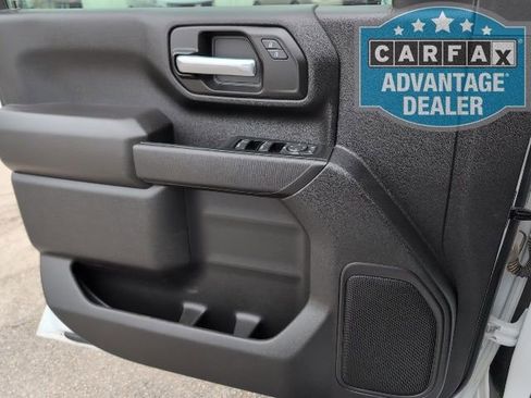 Used 2024 Chevrolet Silverado 2500 Custom w/ Custom Convenience Package image 14