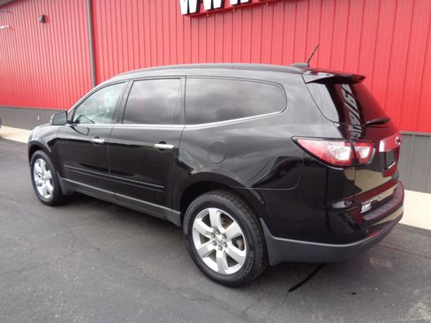 Used 2017 Chevrolet Traverse LT w/ Style and Technology Package AWD/4WD image 7