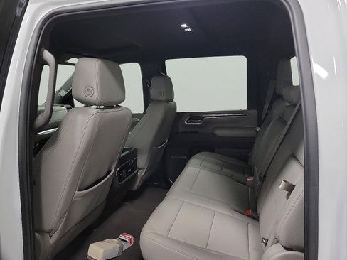 Used 2024 Chevrolet Silverado 2500 LTZ w/ LTZ Plus Package image 9