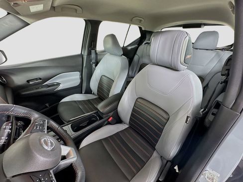 Used 2022 Nissan Kicks SR w/ Premium Package FWD image 21