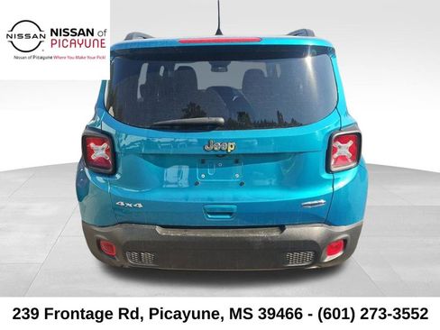 Used 2022 Jeep Renegade Latitude image 6