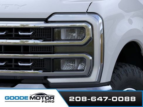 New 2026 Ford F350 XLT w/ XLT Premium Package AWD/4WD image 18