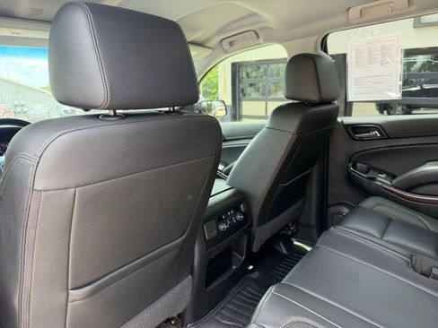 Used 2020 GMC Yukon XL SLT AWD/4WD image 39