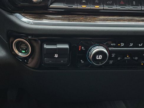 Certified 2024 GMC Sierra 1500 Elevation AWD/4WD image 31