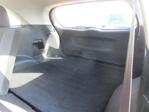 Used 2018 Kia Sorento LX image 28