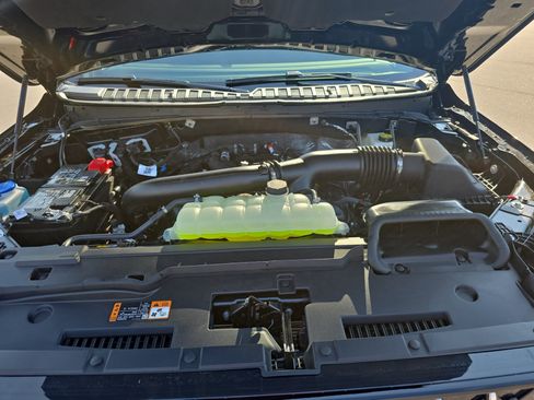 New 2026 Lincoln Navigator L Black Label AWD/4WD image 32