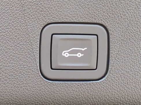 Used 2026 GMC Yukon XL AT4 Ultimate AWD/4WD image 30