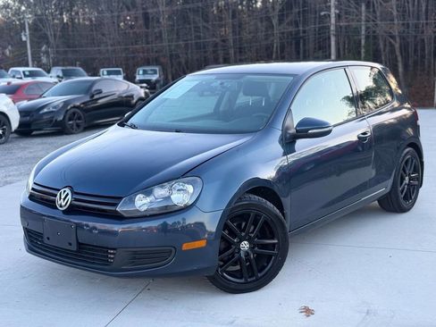 Used 2012 Volkswagen Golf 2-Door image 2