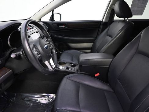 Used 2017 Subaru Outback 2.5i Limited w/ Popular Package #5 image 13