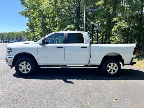 Certified 2026 RAM 2500 Big Horn AWD/4WD image 6