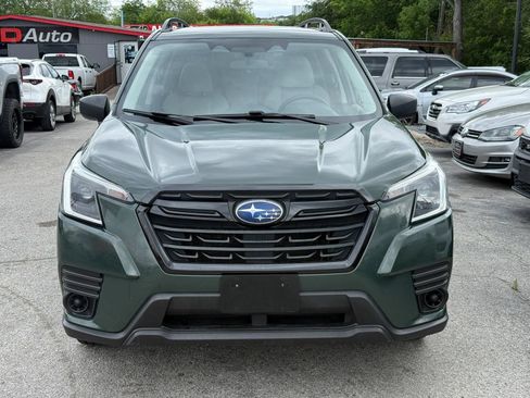 Used 2023 Subaru Forester AWD/4WD image 2