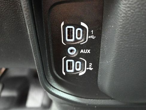 Used 2022 RAM 1500 Laramie AWD/4WD image 26