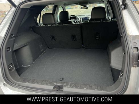 Used 2022 Chevrolet Equinox Premier image 13