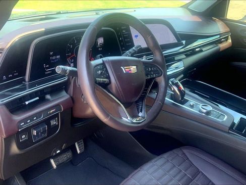 Certified 2024 Cadillac Escalade V AWD/4WD image 15