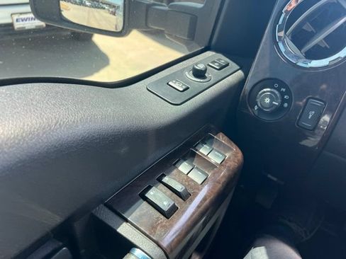 Used 2016 Ford F250 Platinum w/ FX4 Off-Road Package AWD/4WD image 16