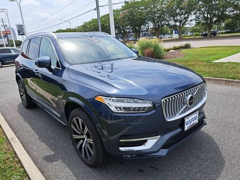 Used 2024 Volvo XC90 B6 Plus w/ Protection Package Premier AWD/4WD image 4