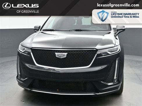 Used 2021 Cadillac XT6 Sport image 3