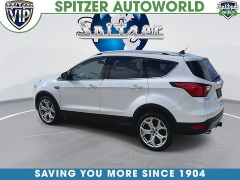 Used 2019 Ford Escape Titanium image 7