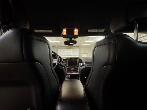 Used 2017 Jeep Grand Cherokee Trailhawk image 20