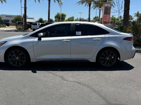 New 2026 Toyota Corolla XSE image 3