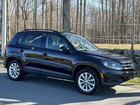 Used 2015 Volkswagen Tiguan SE AWD/4WD image 18