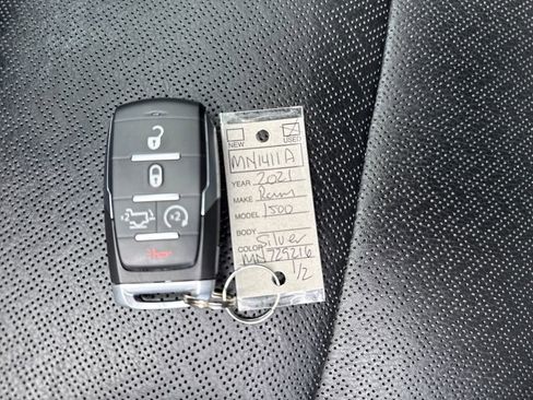 Used 2021 RAM 1500 Laramie AWD/4WD image 29