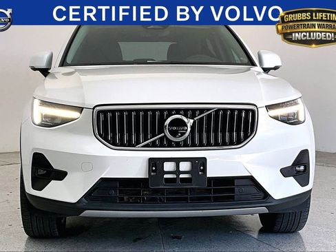Certified 2024 Volvo XC40 B5 Ultimate w/ Protection Package Premier AWD/4WD image 6