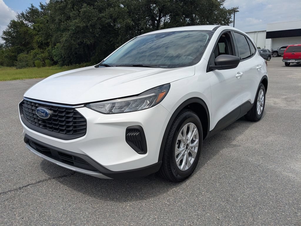 Used 2025 Ford Escape Active FWD image 6