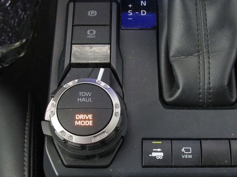 Used 2024 Toyota Tacoma TRD Sport w/ TRD Sport Premium Package image 34