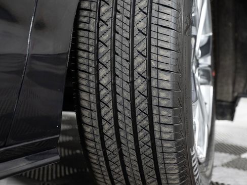 Used 2022 Toyota Sienna XSE w/ XSE Plus Package image 45