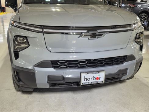 New 2026 Chevrolet Silverado EV LT image 9