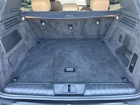 Used 2023 Land Rover Range Rover Sport SE image 35