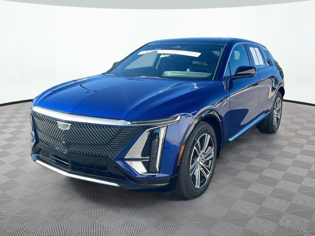 Certified 2024 Cadillac Lyriq Tech AWD/4WD image 1