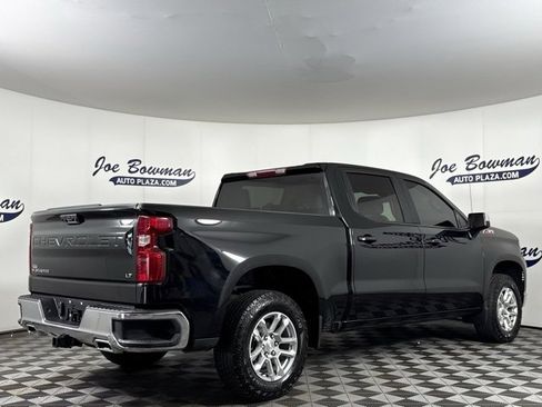 Used 2023 Chevrolet Silverado 1500 LT w/ Z71 Off-Road Package image 7