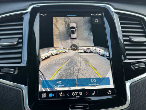 Used 2025 Volvo XC90 T8 Plus w/ Protection Package Premier image 27