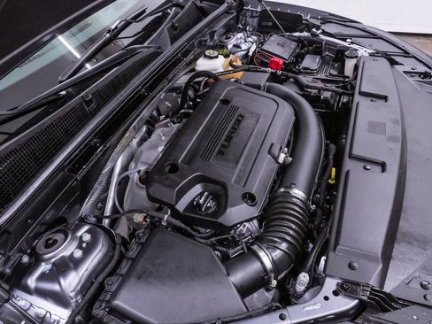 Used 2021 Buick Envision Avenir w/ Technology Package II image 27