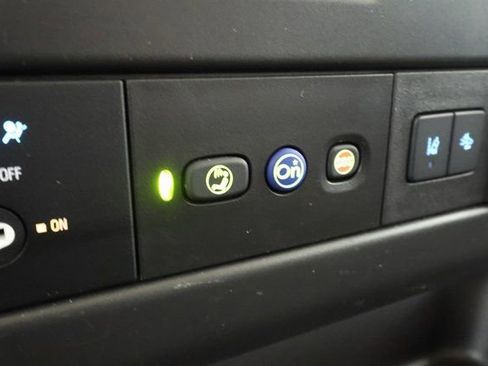 Used 2024 Chevrolet Express 3500 LT w/ LT Preferred Equipment Group image 15