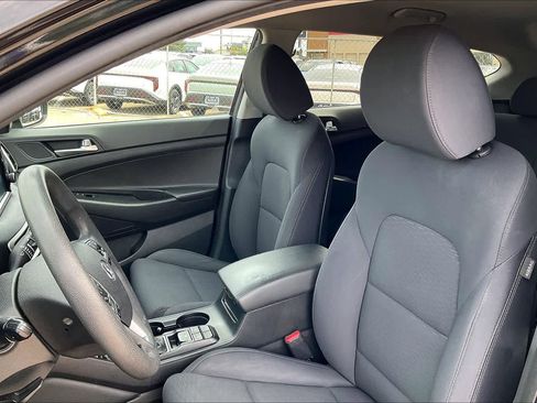 Used 2021 Hyundai Tucson Value FWD image 9